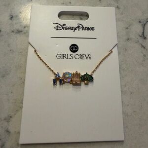Girls Crew 4 parks necklace